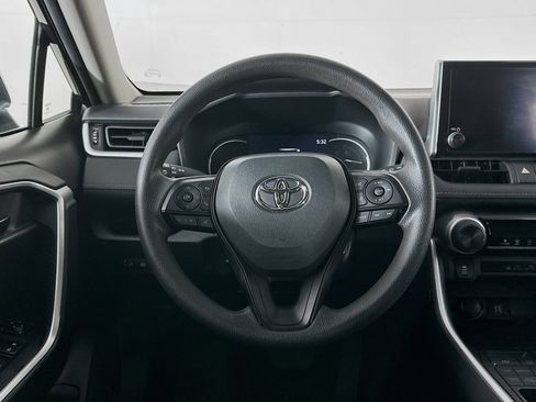 Used 2024 Toyota RAV4 LE image 17