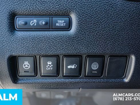 Used 2024 Nissan Murano SV AWD/4WD image 43