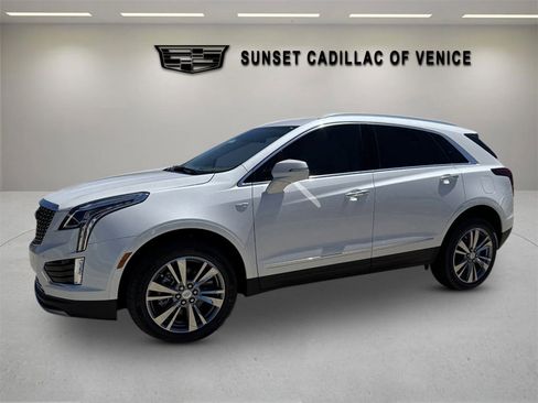 New 2025 Cadillac XT5 Premium Luxury image 7
