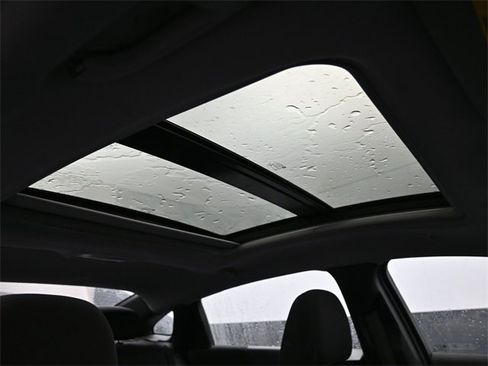 Used 2023 Chevrolet Malibu LT image 10