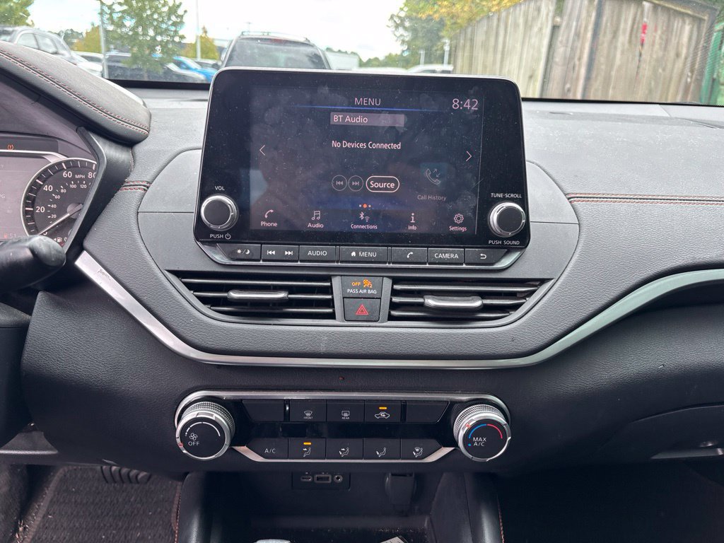 Used 2019 Nissan Altima 2.5 SR FWD image 11