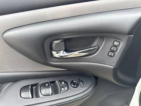 Used 2023 Nissan Murano SL w/ SL Moonroof Package AWD/4WD image 9