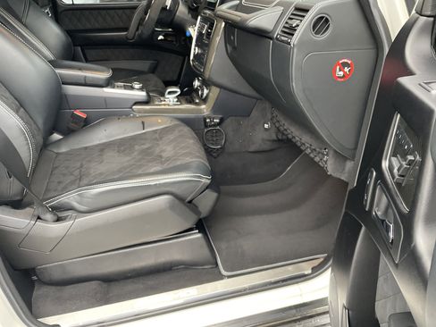 Used 2017 Mercedes-Benz G 63 AMG AMG G 63 4MATIC SUV image 47