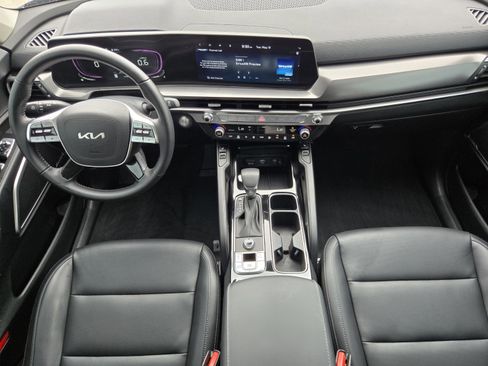 Used 2024 Kia Telluride S w/ S Sunroof Package FWD image 18