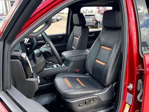 Used 2024 GMC Sierra 3500 AT4 w/ AT4 Premium Plus Package image 8