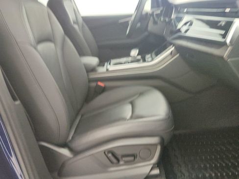 Used 2023 Audi Q7 3.0T Premium w/ Convenience Package AWD/4WD image 32