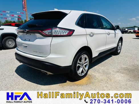 Used 2015 Ford Edge Titanium w/ Technology Package FWD image 5