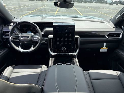 New 2026 GMC Yukon XL Elevation w/ Elevation Premium Package AWD/4WD image 30