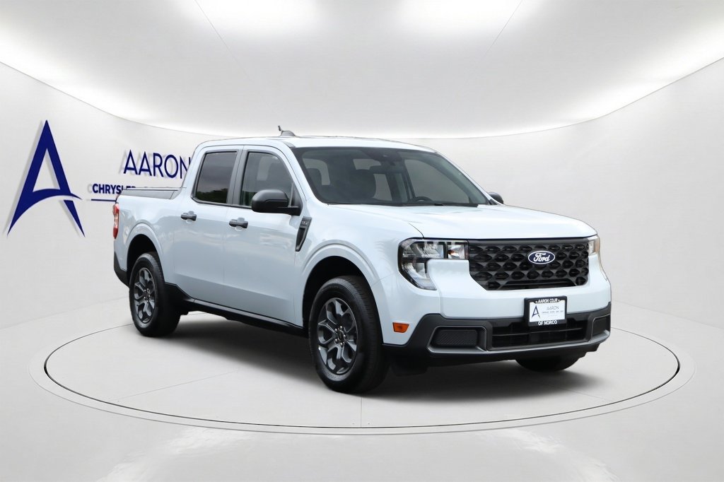 Used 2026 Ford Maverick XLT FWD image 3