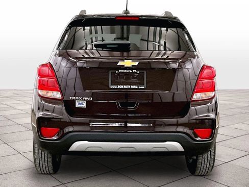 Used 2022 Chevrolet Trax LT w/ Driver Confidence Package image 4