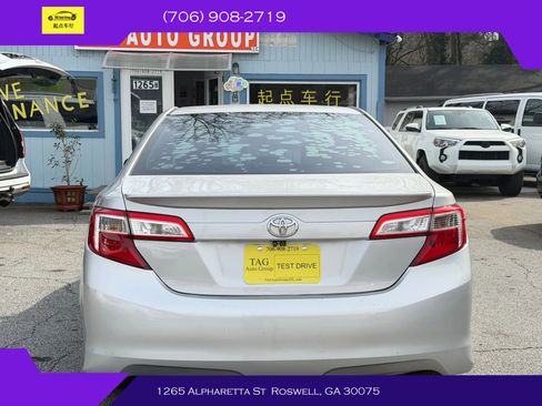 Used 2013 Toyota Camry SE FWD image 5