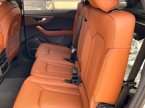 New 2026 Audi Q7 3.0T Prestige image 17