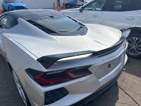 Used 2020 Chevrolet Corvette Stingray Preferred Cpe w/ 2LT Preferred Equipment Group RWD image 14