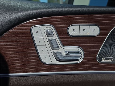 Certified 2022 Mercedes-Benz GLS 450 4MATIC image 13