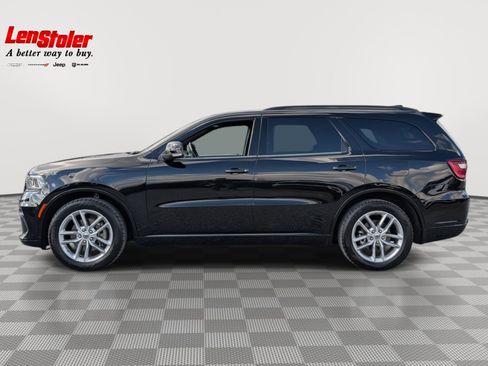 Used 2023 Dodge Durango GT image 2