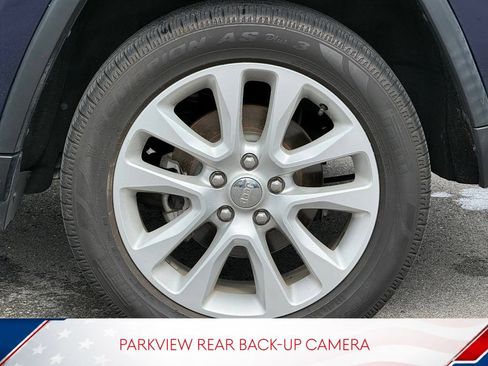 Used 2017 Jeep Grand Cherokee Limited AWD/4WD image 9