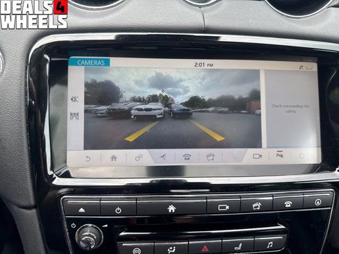 Used 2019 Jaguar XJ R-Sport AWD/4WD image 20