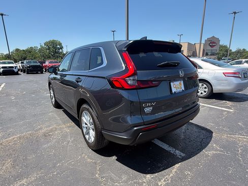 Used 2025 Honda CR-V EX image 14