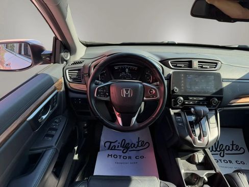 Used 2018 Honda CR-V Touring image 19