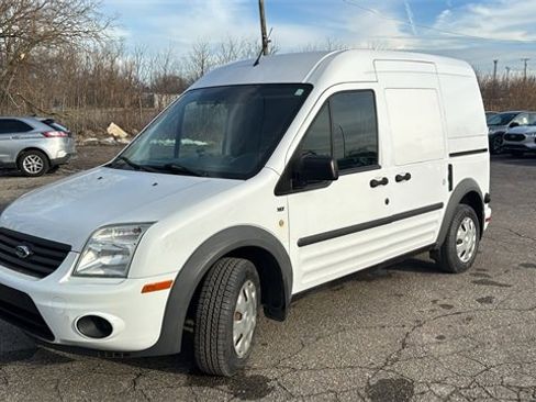 Used 2013 Ford Transit Connect XLT image 6