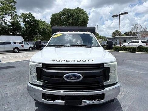 Used 2017 Ford F350 XL w/ Power Equipment Group RWD image 9