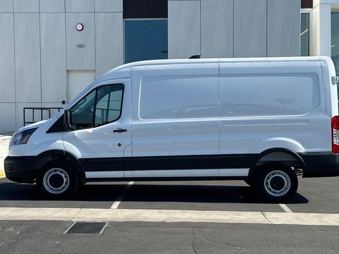 New 2026 Ford Transit 250 148 Medium Roof RWD image 6