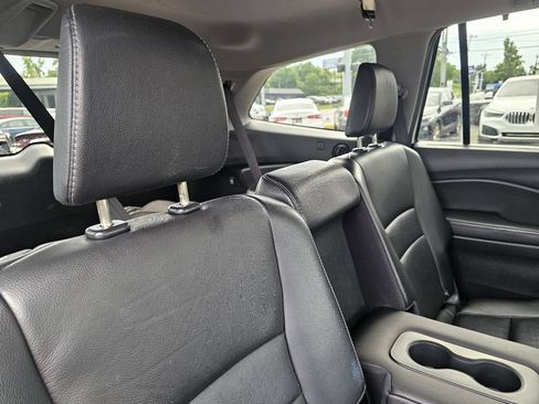 Used 2019 Honda Pilot EX-L image 40