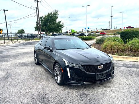 Used 2024 Cadillac CT5 Sport w/ Climate Package RWD image 3