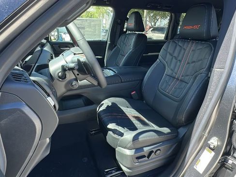 New 2026 Nissan Armada PRO-4X w/ Captain's Chari Seat Package AWD/4WD image 26