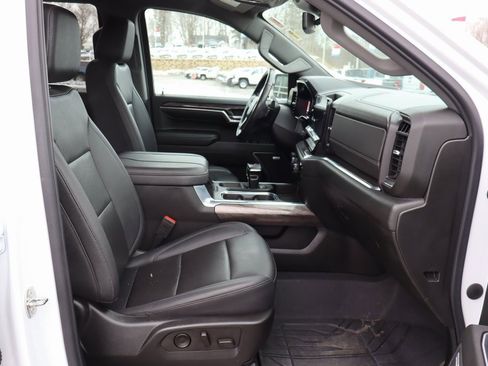 Used 2023 Chevrolet Silverado 1500 LTZ image 25