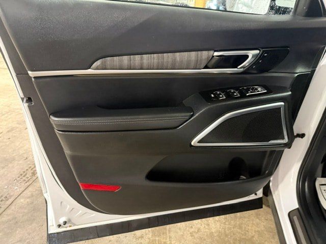 Used 2025 Kia Telluride SX AWD/4WD image 39