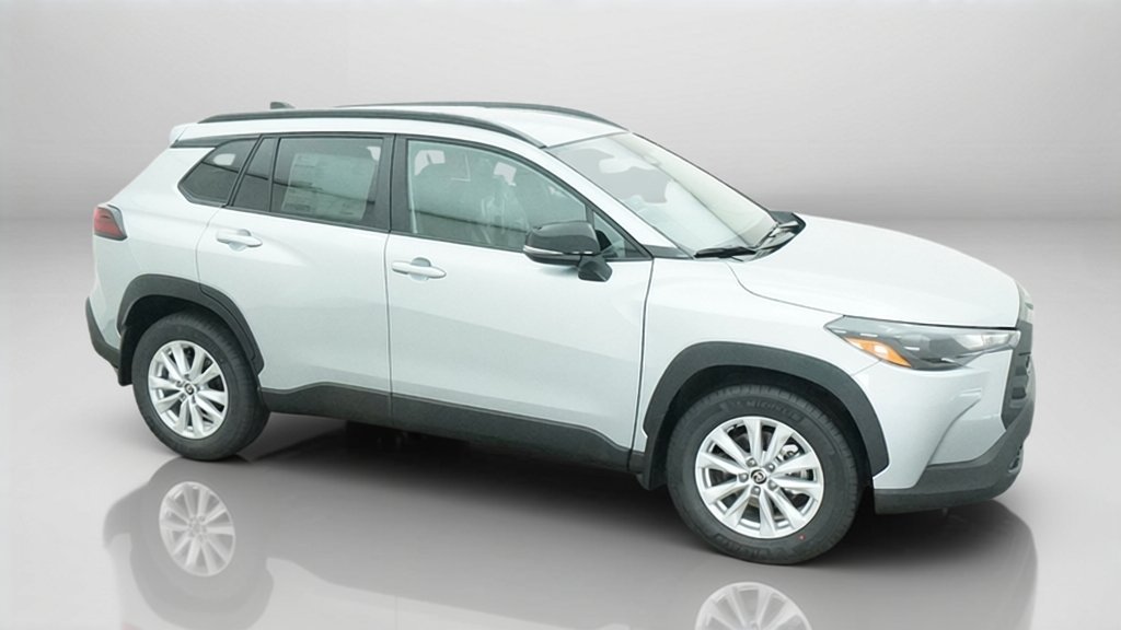 New 2026 Toyota Corolla Cross LE FWD image 6