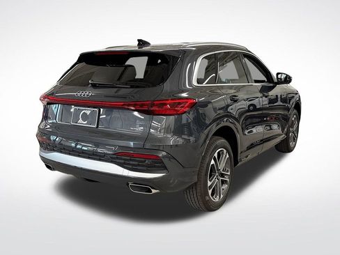 New 2025 Audi Q5 Premium image 5