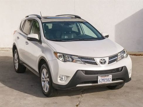Used 2013 Toyota RAV4 Limited image 3