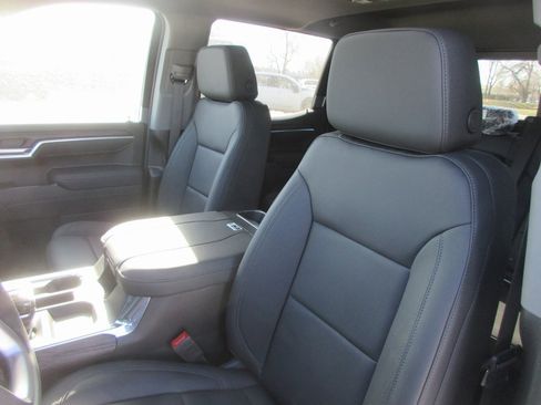 New 2026 GMC Sierra 1500 SLT w/ SLT Premium Plus Package image 13