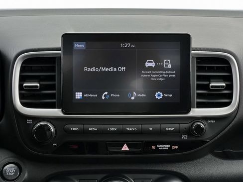 New 2025 Hyundai Venue SEL image 19