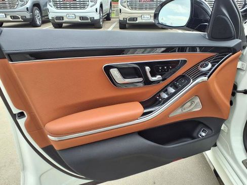 Used 2023 Mercedes-Benz S 500 4MATIC image 21