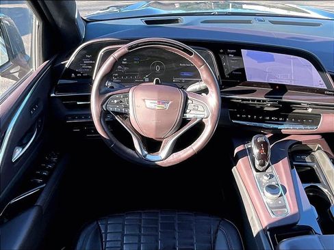 Used 2021 Cadillac Escalade Sport Platinum w/ Heavy-Duty Trailer Package AWD/4WD image 18