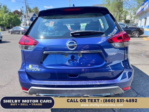 Used 2018 Nissan Rogue S FWD image 5