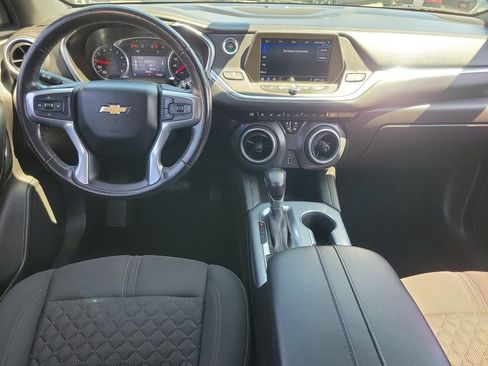 Used 2020 Chevrolet Blazer LT FWD image 9