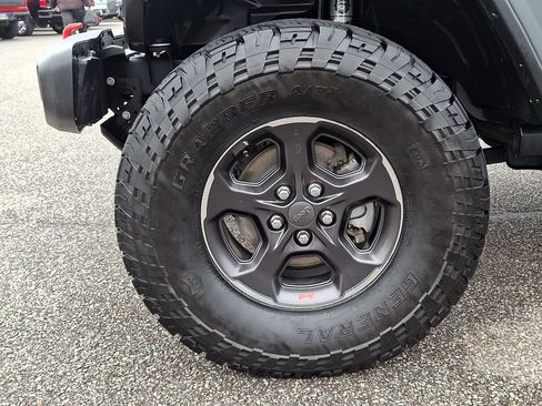 Used 2021 Jeep Gladiator Rubicon image 28