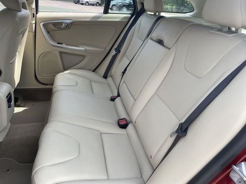 Used 2015 Volvo V60 T5 Premier AWD/4WD image 18