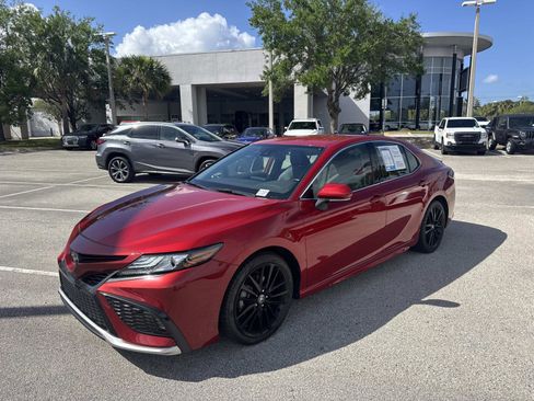 Used 2023 Toyota Camry XSE FWD image 35
