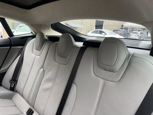 Used 2014 Tesla Model S P85 image 19