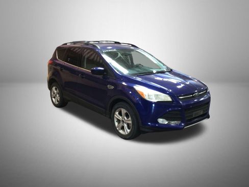 Used 2014 Ford Escape SE w/ Equipment Group 201A AWD/4WD image 2
