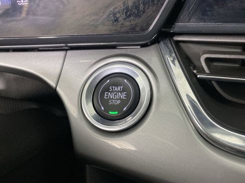 Certified 2024 Chevrolet Trax LT w/ Driver Confidence Package image 19