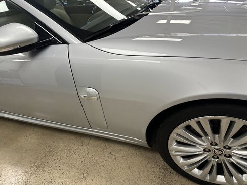 Used 2011 Jaguar XK Convertible image 25