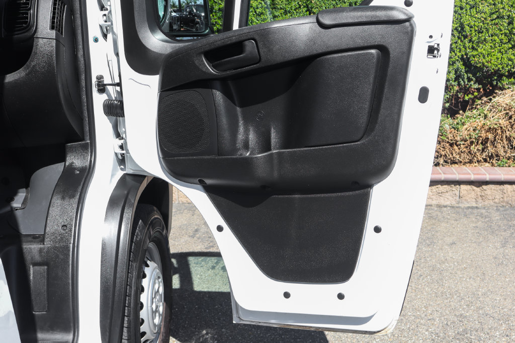 Used 2025 RAM ProMaster 2500 w/ Convenience Group FWD image 38