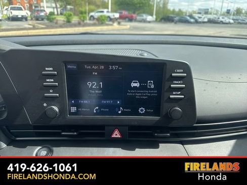 Used 2025 Hyundai Elantra Sport FWD image 19