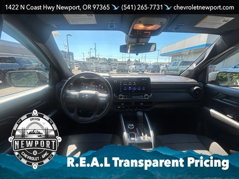 Used 2025 Chevrolet Colorado Trail Boss AWD/4WD image 14